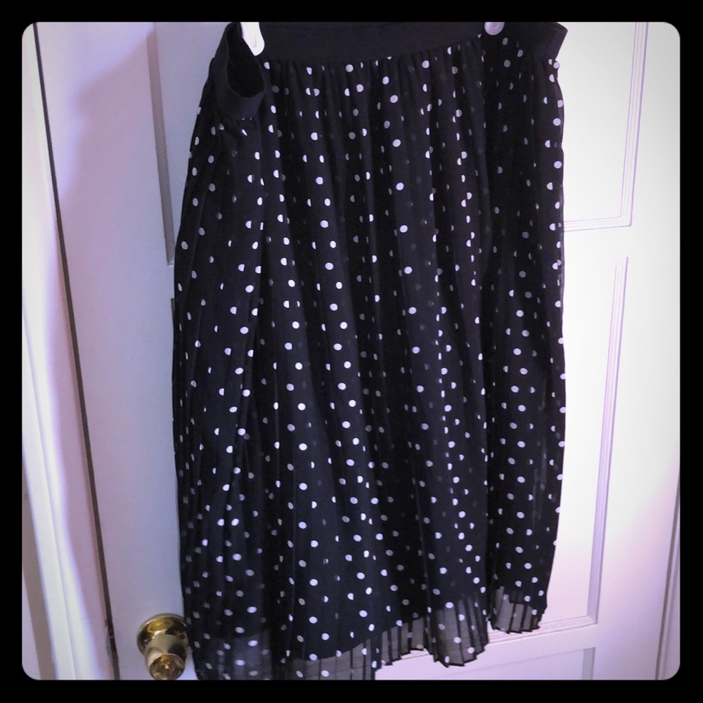 A new day midi black & white polka dot skirt xxl